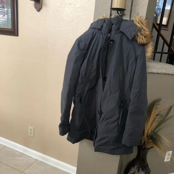 VINCE CAMUTO DETACHABLE FAUX FUR HOOD FULL ZIP Down Puffer BLACK JACKET Size L - Picture 1 of 6